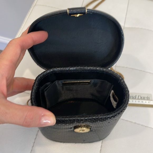 Whiting Davis Sequin Chain Maille Box Clutch - Picture 4 of 5